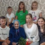 90 років життя і 9 правнуків: на Волині з ювілеєм привітали довгожительку Тетяну Дубовець