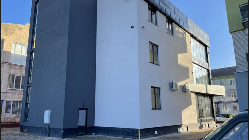 У місті на Волині продають сучасне приміщення за 9 мільйонів