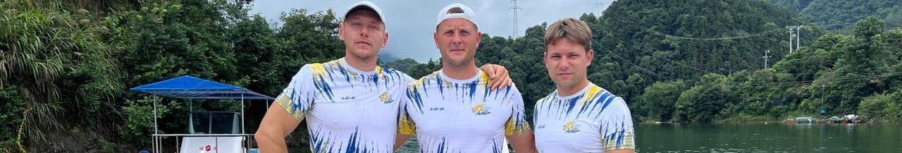 Президент України відзначив державними нагородами веслувальників з Волині