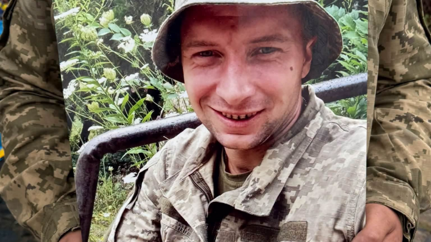 Навіки 25: поховали Героя з Волині Юрія Коломію, який понад 2 роки вважався зниклим безвісти