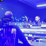 Скрутили просто на роботі: у Нововолинську чоловіка силоміць вивели з вейпшопу — що кажуть у ТЦК