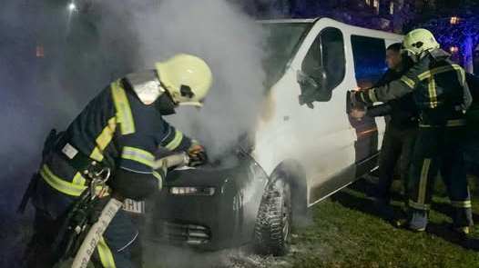 На Волині горів мікроавтобус