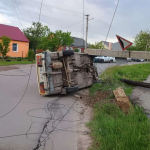 Постраждало двоє чоловіків та жінка: подробиці жахливої ДТП у місті на Волині