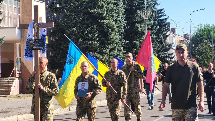 Не мав шансів вижити: волиняни попрощались із Героєм Сергієм Салінським