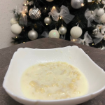 Волинянка поділилася рецептом традиційної каші-затирки. Відео