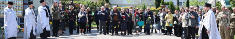 У Луцьку в один день прощалися з трьома Героями - Сергієм Кравченком, Андрієм Крачуновим та Олексієм Каплуном