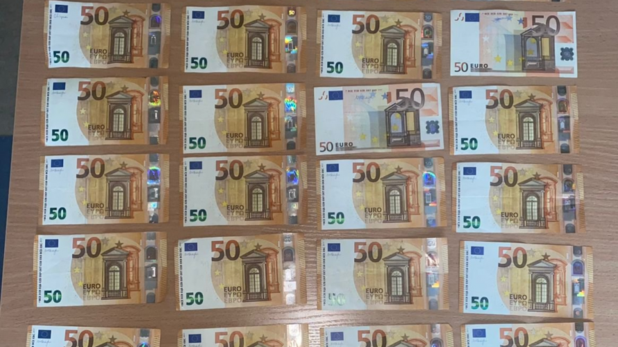 Українець прикинувшись пенсіонером намагався виїхати за кордон та пропонував хабар
