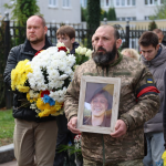 У Луцьку попрощалися з 30-річним добровольцем Владиславом Драганчуком