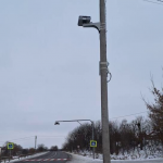 Біля Луцька на аварійній ділянці дорозі встановили камеру автофіксації порушень ПДР