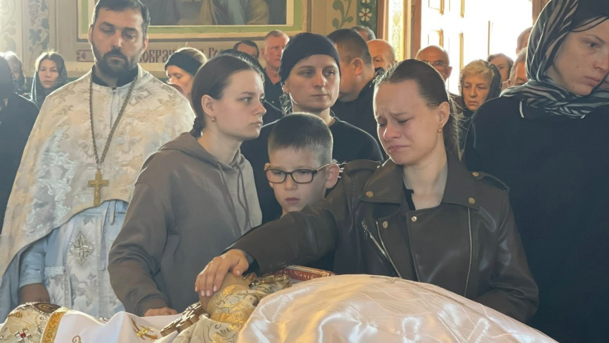 Волиняни провели в останню дорогу настоятеля Свято-Юріївського собору протоієрея Євгена Шевчука