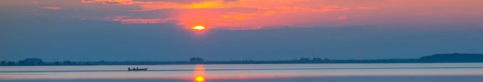 Скільки коштує відпочинок на Світязі у 2025: житло, пончики, риба й королівські раки