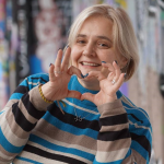 Дитяча письменниця розповіла студентам, як народжуються книги