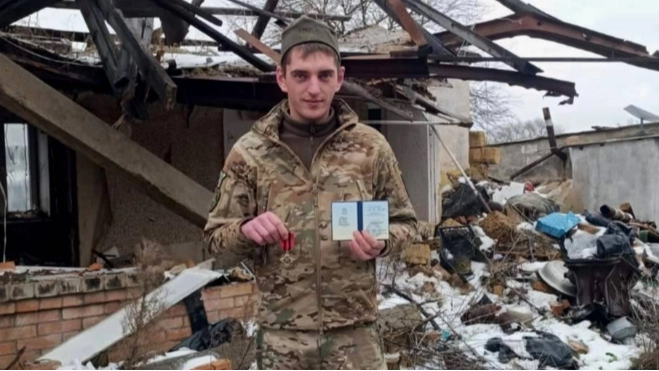 Військовий з Волині отримав «Золотий хрест» від Залужного