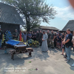 Понад два роки вважався зниклим безвісти: на Волині поховали Героя Олександра Лавренчука