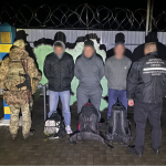 На Волині зловили трьох чоловіків, які хотіли втекти за кордон