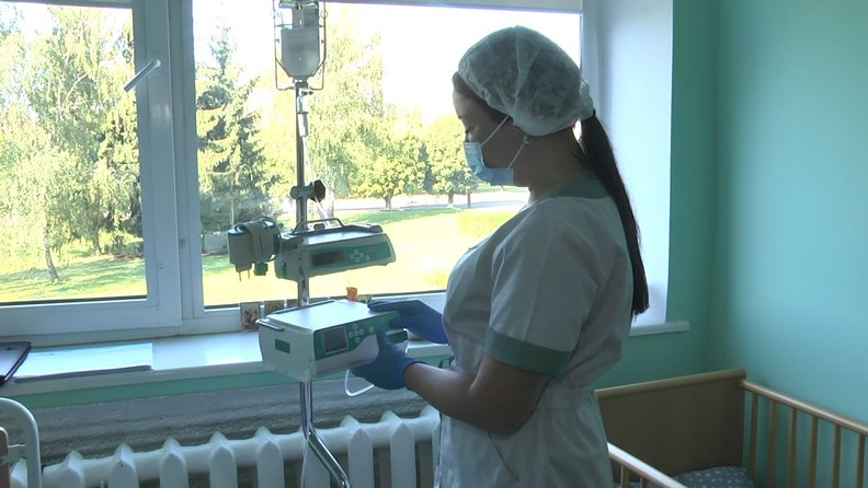 «Емоційно буває нелегко», - волинські медсестри про роботу в дитячому гематологічному відділенні