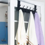 Майже ніхто не знає: чому не можна вішати рушники на двері