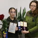 На Волині доньці загиблого 37-річного захисника вручили три посмертні нагороди тата