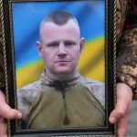 Загинув понад рік тому: у Луцьку попрощалися з військовослужбовцем Сергієм Мацюком