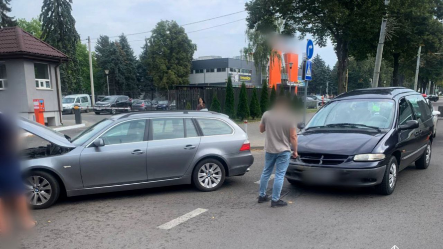 У Луцьку з одним автомобілем трапилося одразу дві ДТП