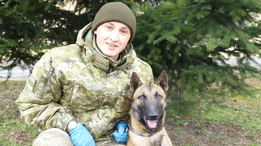 На одній із позиції провів провів 26 днів: прикордонник Волинського загону продовжує службу з осколком в нозі