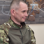 Поступово впізнає себе в дзеркалі: захисник з Волині повернувся додому після понад 30 місяців полону