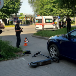 У Луцьку хлопчик на електросамокаті врізався в авто