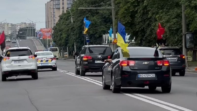 Назавжди вдома: до Луцька «на щиті» привезли полеглих на війні Героїв