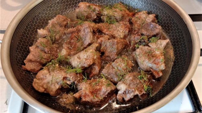 На чому смажити м’ясо, щоб не було канцерогенів
