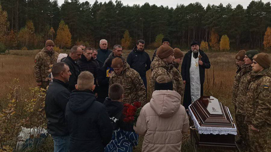 На Волині попрощалися із захисником Іваном Воронюком, який тривалий час вважався зниклим безвісти