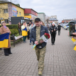 На Великдень — вдома: на Волині зустріли звільненого з полону Василя Луцика
