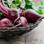 Найсолодші та найврожайніші сорти червоного буряка: 5 назв найкращих коренеплодів