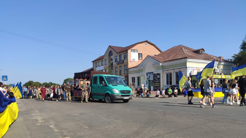 Серце зупинилося під час лікування у госпіталі: на Волині провели в останню путь воїна Ігоря Колотюка