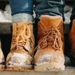 Як надійно захистити взуття від промокання