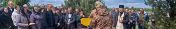 Турботливий син і брат, хороший друг і відповідальний військовослужбовець: на Волині поховали Героя Миколу Кошеля