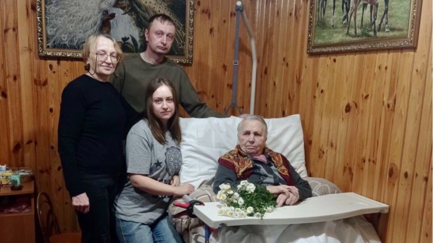 У волинській громаді із 91-літтям привітали довгожительку