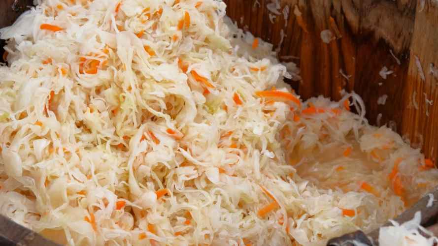 Рецепт квашеної капусти у відрі: найкращі пропорції