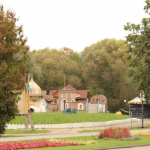 Машини часу в центрі міста: як у Луцьку з’являлися легендарні атракціони та дитяче містечко