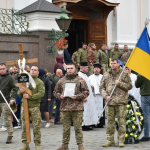 У Луцьку попрощалися з полеглим на фронті Героєм Ігорем Охремчуком