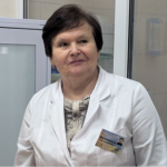 75-річна медсестра з Луцька понад півстоліття допомагає людям