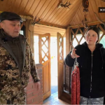 Чекають у гості всіх родичів: як родина на Волині готується до Великодня