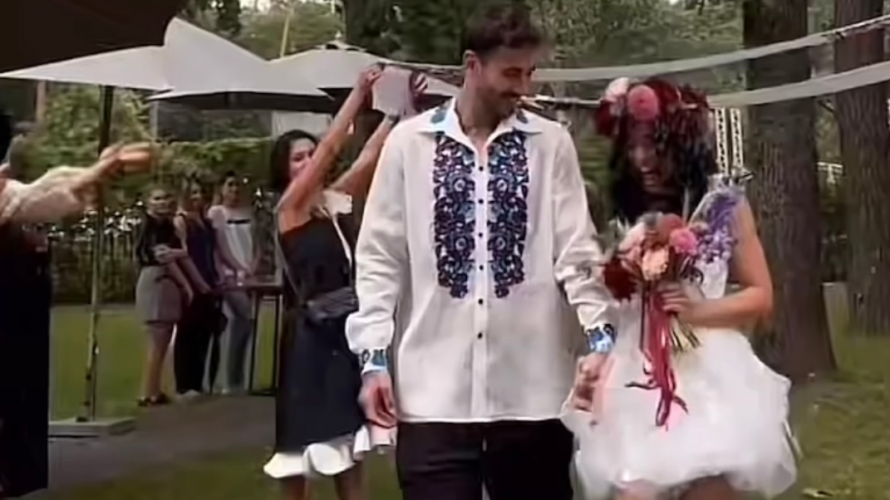 Блогерка і донька бізнесмена зіграла другий день весілля у Луцьку. Відео