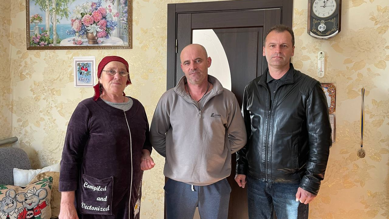 Захищає країну на найгарячіших напрямках фронту: історія захисника з Волині, який нагороджений «Золотим хрестом»