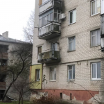 Скандал у Луцьку: квартира-смітник навіть після смерті її господині завдає клопотів сусідам