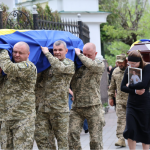 На Волині попрощалися з Героями Олександром Махновцем та Валерієм Максимчуком