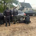 На Волині затримали рівнянина, який за 11,5 тисячі доларів намагався переправити ухилянтів за кордон