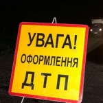 У Луцьку п’яний водій тікав від патрульних і врізався в паркан