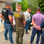 У Луцьку чоловік обіцяв за 20 тисяч доларів «списати» військового зі служби: суд обрав запобіжний захід. Відео