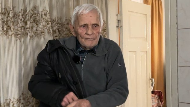 Сам тримає господарство й займається спортом: історія 101 річного довгожителя з Волині