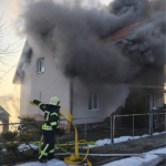 У Луцькому районі горів житловий будинок